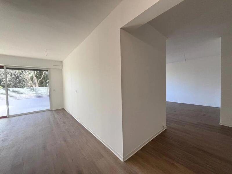 Local commercial - 95 m²