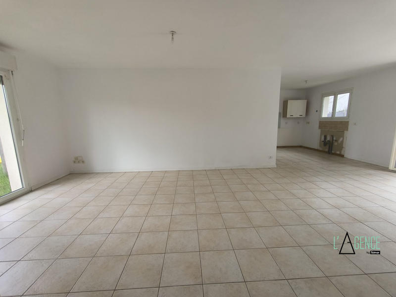 Maison - 85 m² - 4 pièces