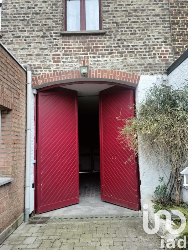 Maison - 230 m² - 10 pièces