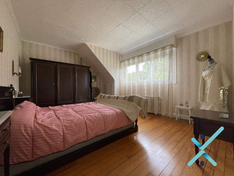 Maison ancienne - 190 m² - 7 pièces