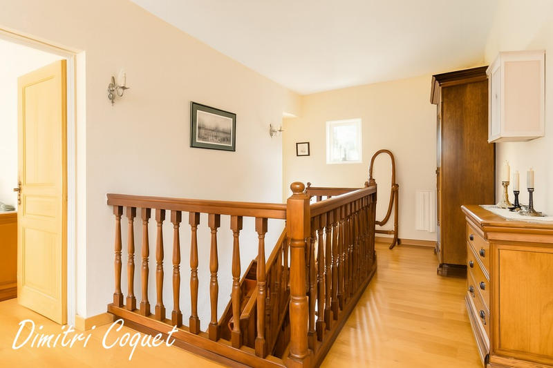 Maison - 168 m² - 5 pièces