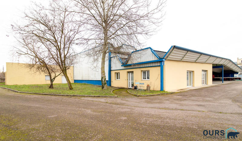 Local d'activités - 3 383 m²