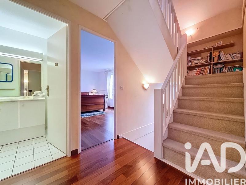 Maison - 172 m² - 7 pièces