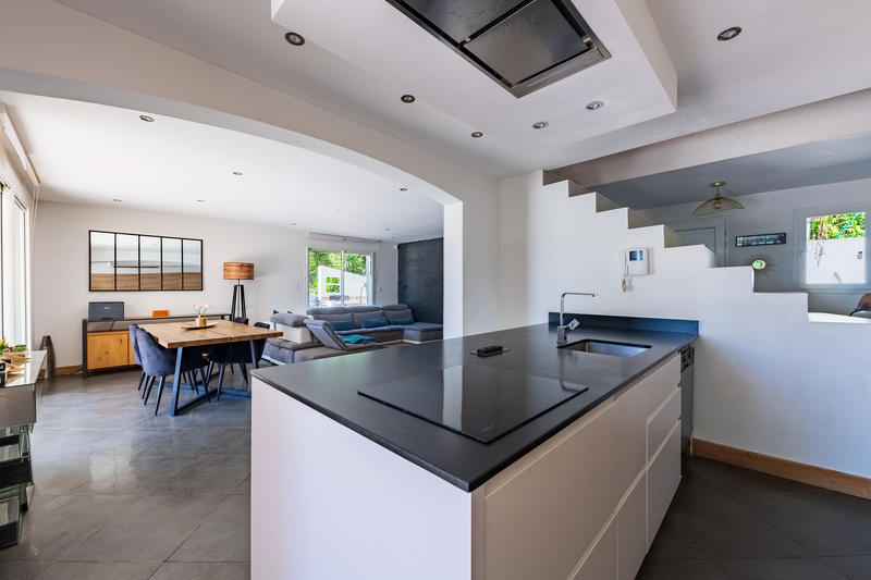 Maison contemporaine - 114 m² - 4 pièces