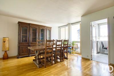 Appartement - 122 m² - 7 pièces