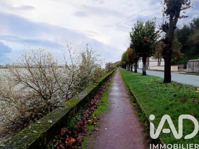 Maison - 96 m² - 6 pièces