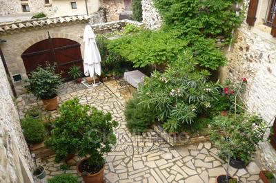 Maison en pierre - 300 m² - 8 pièces