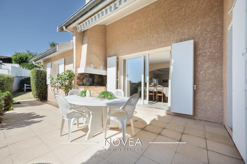 Maison - 162 m² - 6 pièces