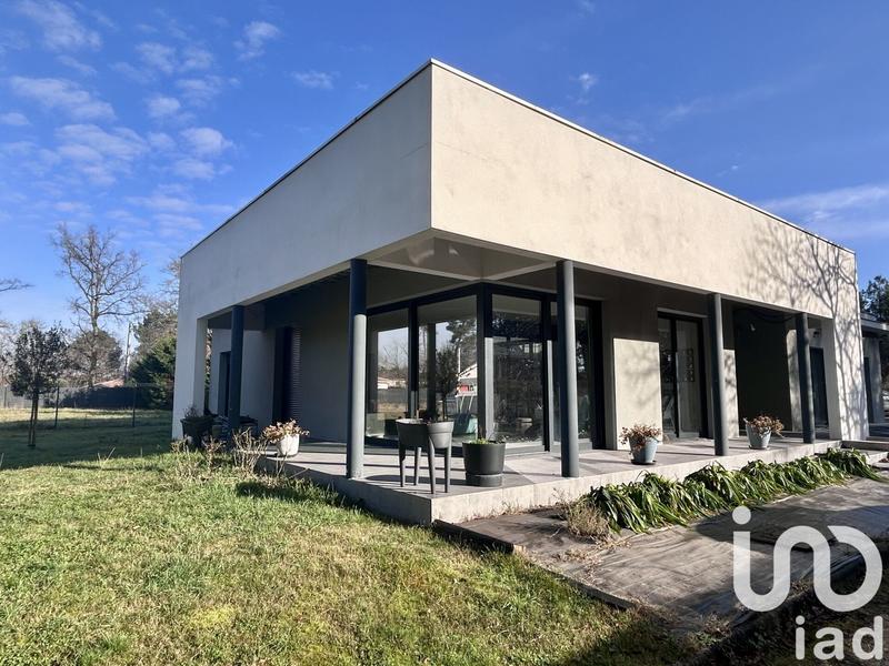 Maison de maîtres - 140 m² - 6 pièces