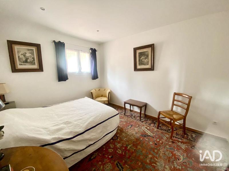 Maison - 223 m² - 7 pièces