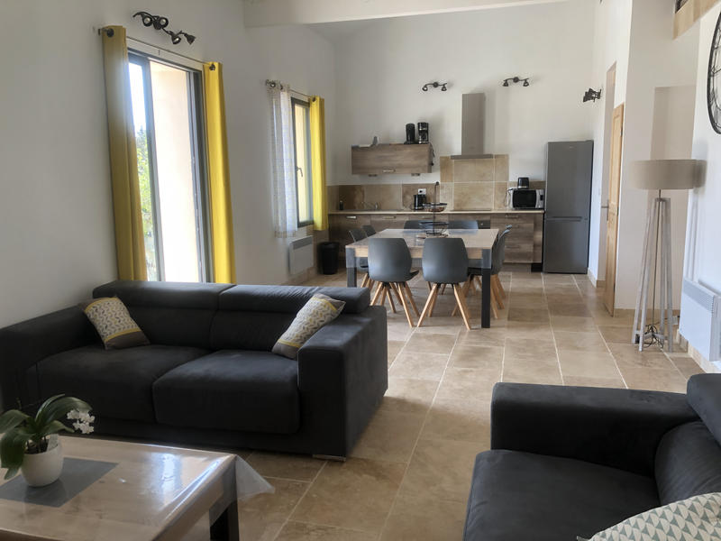 Mas - 700 m² - 20 pièces