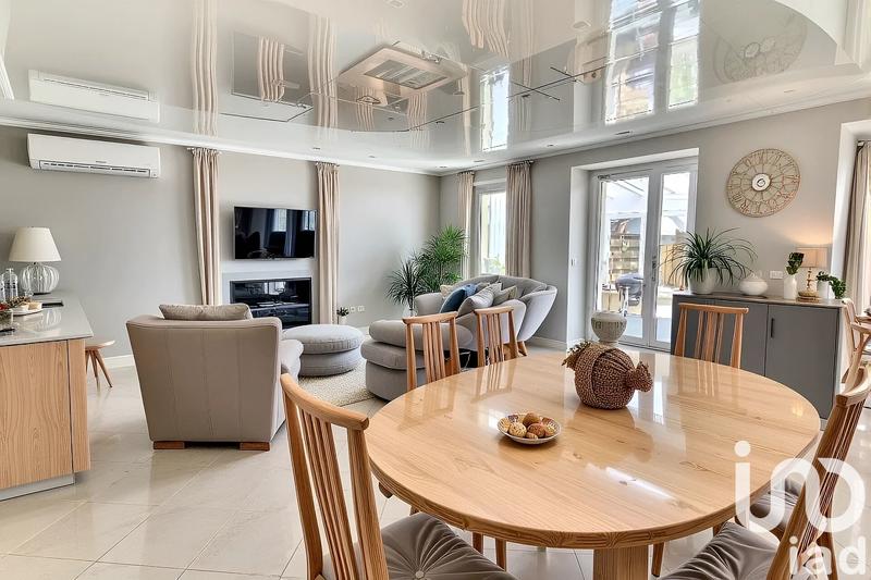 Maison - 128 m² - 5 pièces