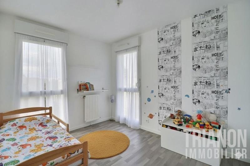 Appartement - 93 m² - 5 pièces