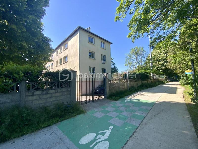 Appartement - 62 m² - 4 pièces