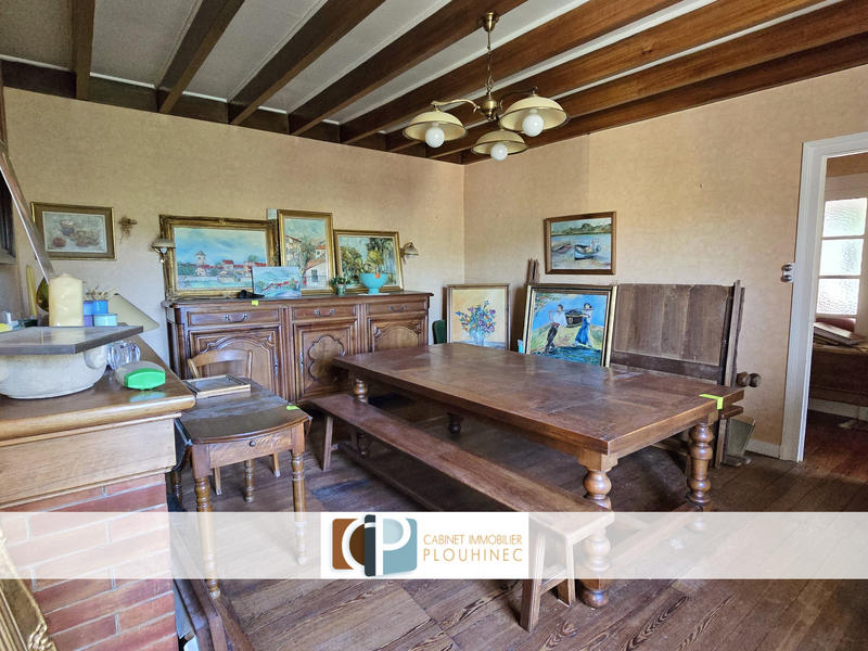 Maison - 332 m² - 9 pièces