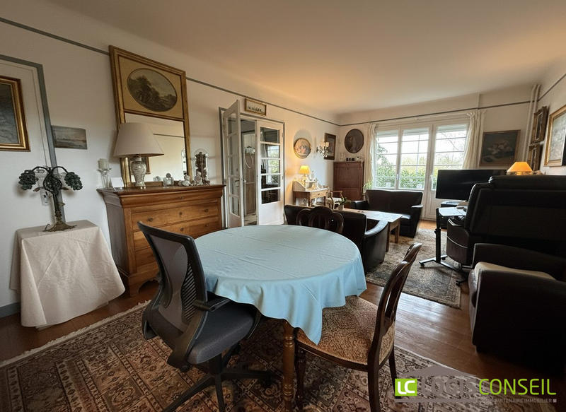 Maison traditionnelle - 107 m² - 5 pièces