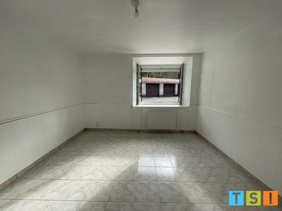 Appartement ancien - 73 m² - 3 pièces