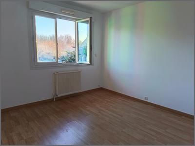 Appartement - 94 m² - 4 pièces