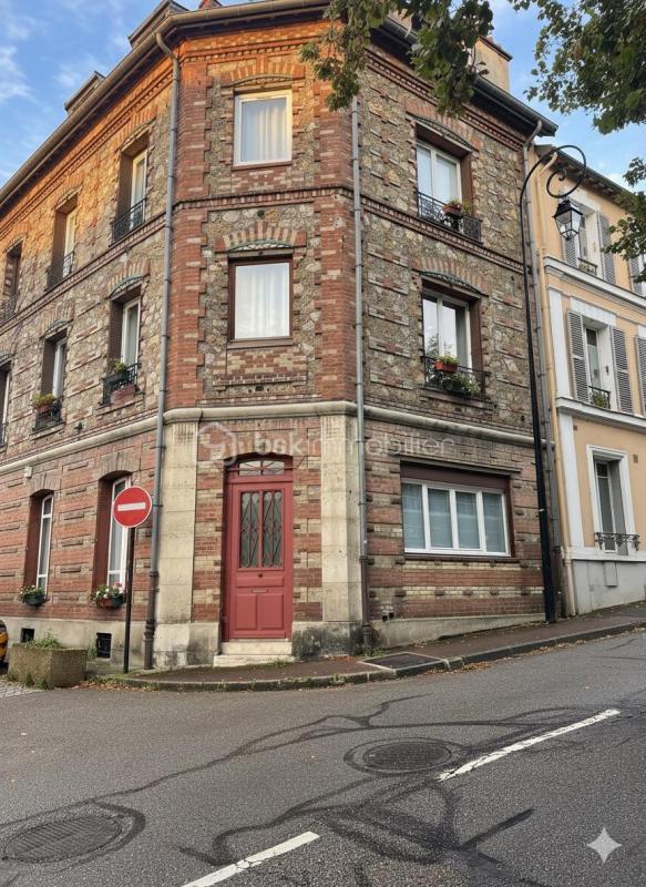 Duplex - 113 m² - 6 pièces