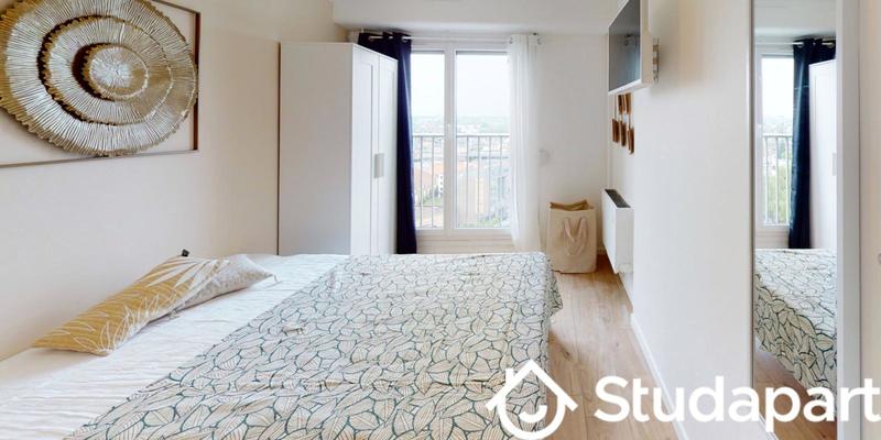 Chambre - 11 m² - 1 pièce