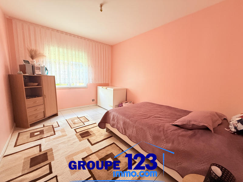 Maison - 99 m² - 4 pièces