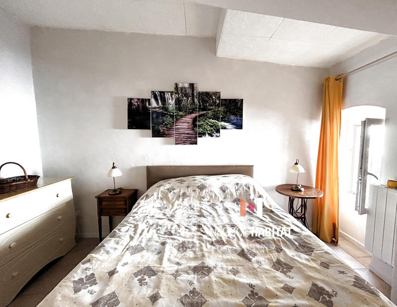 Maison - 184 m² - 8 pièces