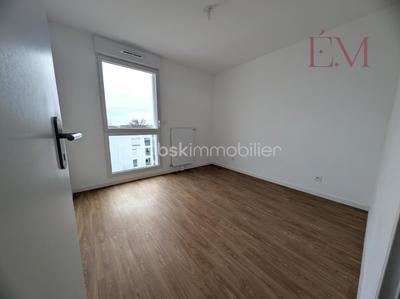 Appartement - 87 m² - 4 pièces