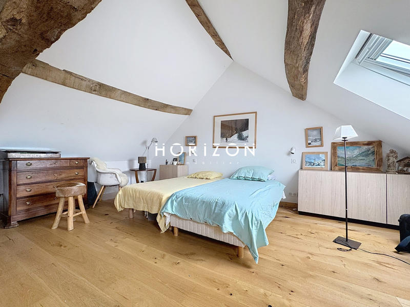 Maison ancienne - 200 m² - 7 pièces