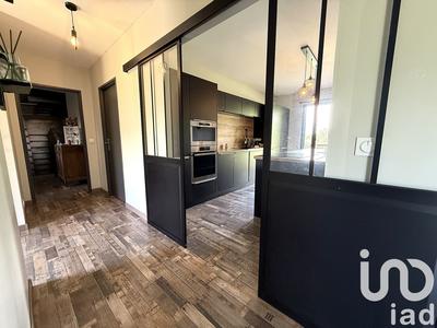 Maison - 137 m² - 5 pièces