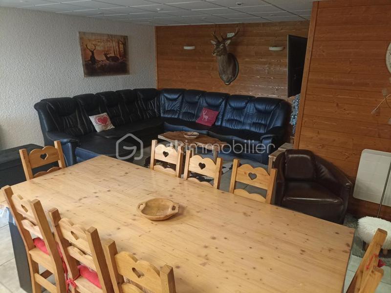 Appartement - 87 m² - 5 pièces