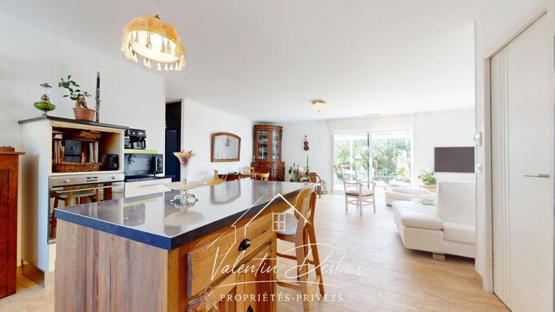 Villa - 90 m² - 4 pièces