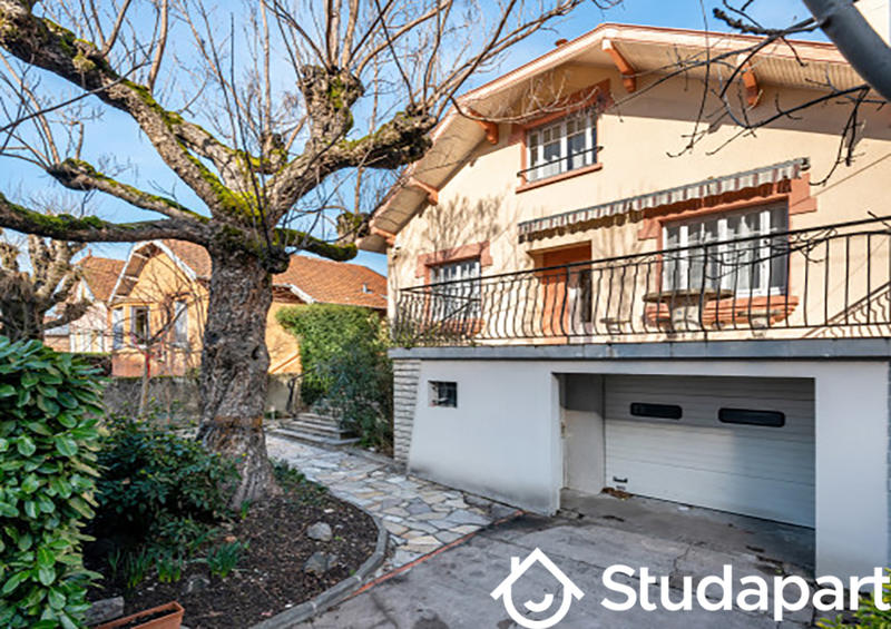 Chambre - 14 m² - 1 pièce