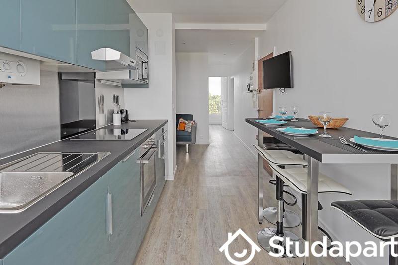 Chambre - 10 m² - 1 pièce