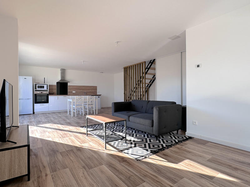 Duplex - 94 m² - 4 pièces