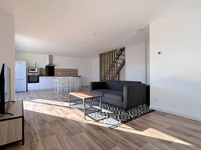 Duplex - 94 m² - 4 pièces