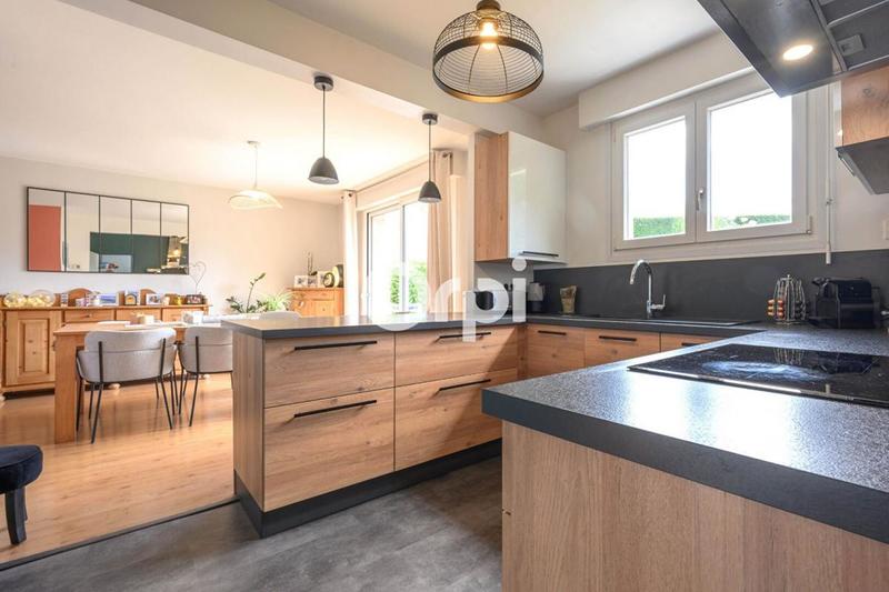 Maison - 125 m² - 5 pièces