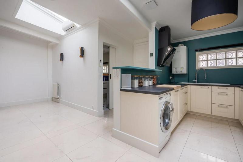 Maison de ville - 74 m² - 5 pièces