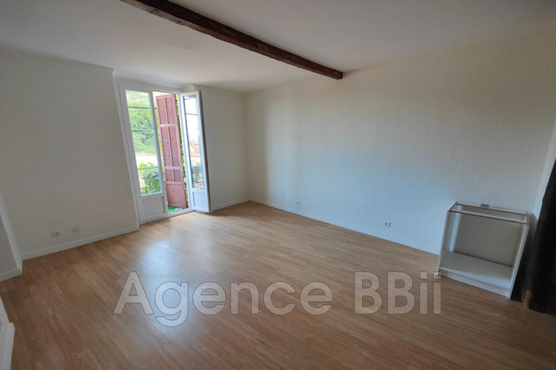 Appartement - 213 m² - 7 pièces