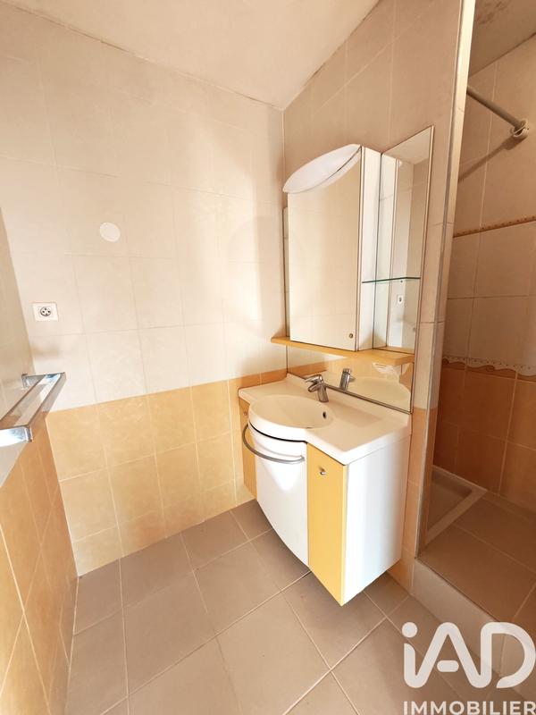 Appartement - 95 m² - 5 pièces