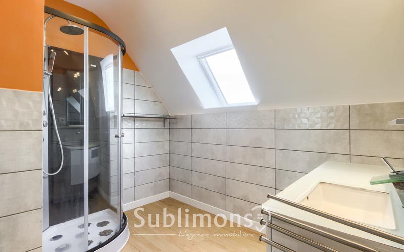 Maison traditionnelle - 150 m² - 7 pièces