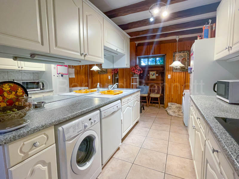 Maison en pierre - 220 m² - 6 pièces