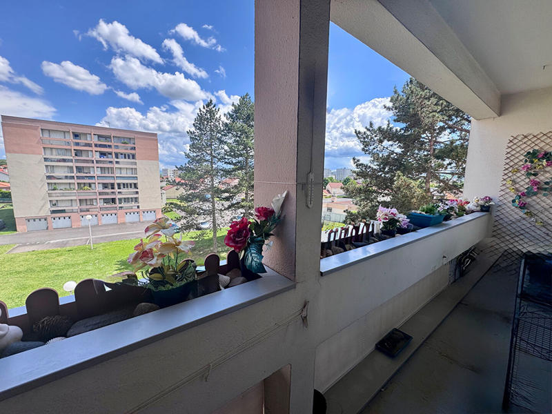 Appartement - 77 m² - 3 pièces