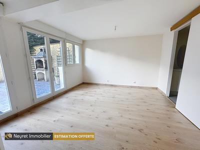 Appartement - 125 m² - 5 pièces