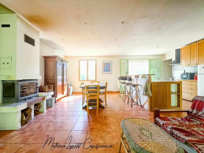 Maison - 110 m² - 5 pièces