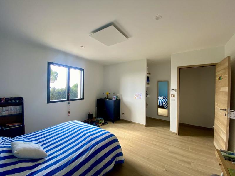 Villa - 350 m² - 9 pièces