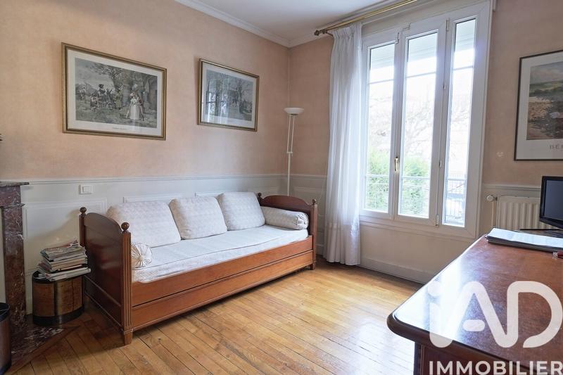 Maison - 189 m² - 8 pièces