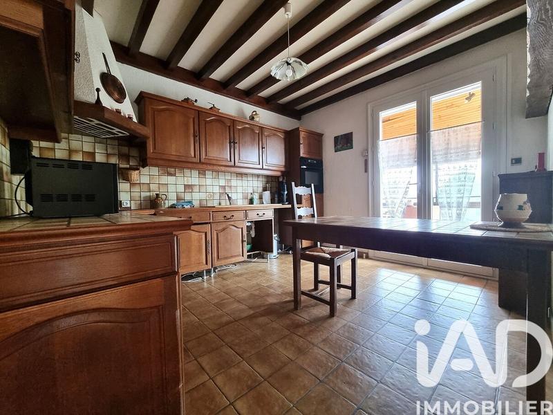 Maison - 200 m² - 10 pièces