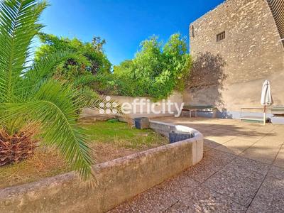 Appartement ancien - 123 m² - 5 pièces