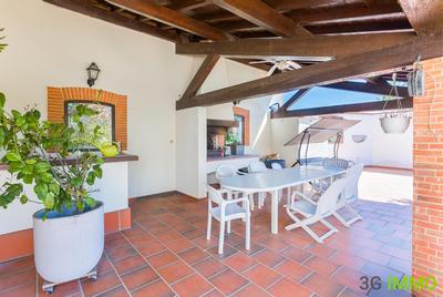 Demeure - 340 m² - 9 pièces