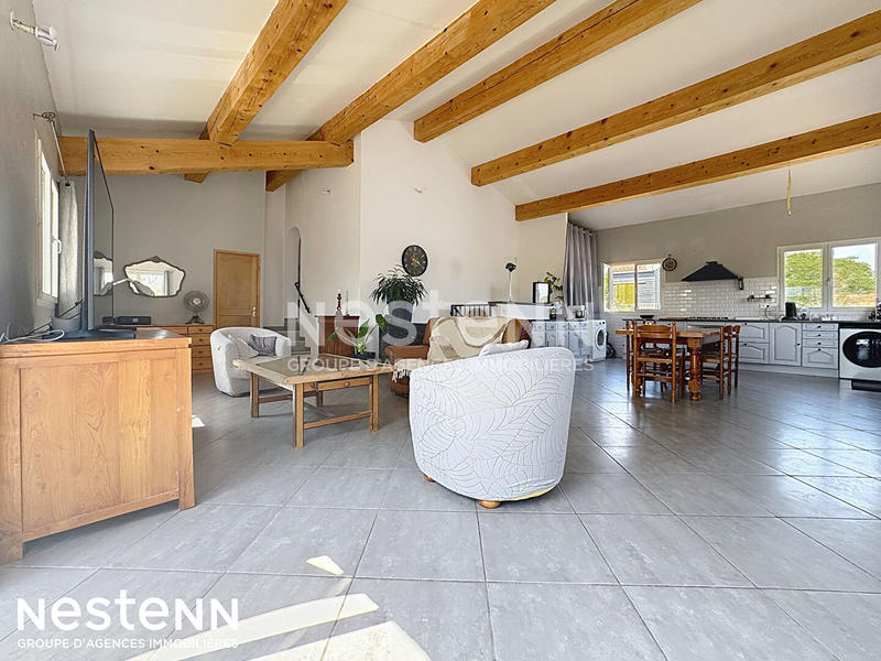 Maison - 122 m² - 5 pièces